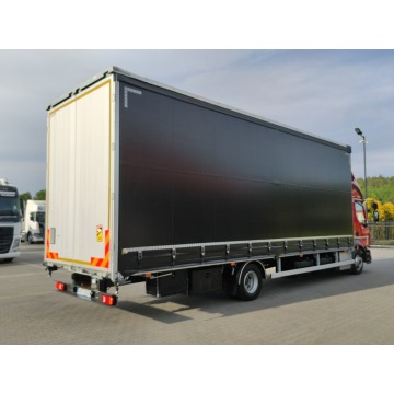 Volvo  2018,  5.1 diesel, automat - Na sprzedaż za 170 970 zł - Widełki - zdjęcie 8