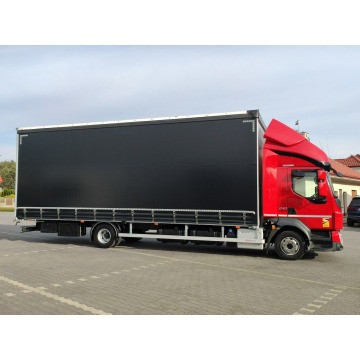 Volvo  2018,  5.1 diesel, automat - Na sprzedaż za 170 970 zł - Widełki - zdjęcie 6
