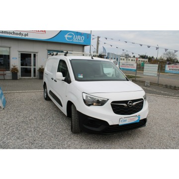 Opel Combo 2020,  1.2 benzyna - Na sprzedaż za 42 900 zł - Warszawa - zdjęcie 4
