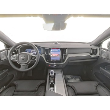Volvo   SUV 2025,  2.0 benzyna, automat - Na sprzedaż za 229 500 zł - Tychy - zdjęcie 5