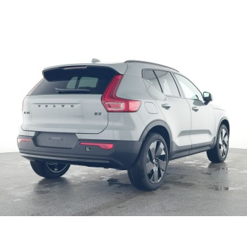 Volvo   SUV 2025,  2.0 benzyna, automat - Na sprzedaż za 178 900 zł - Tychy - zdjęcie 2