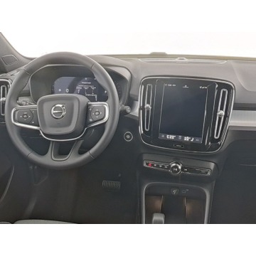 Volvo   SUV 2025,  2.0 benzyna, automat - Na sprzedaż za 178 900 zł - Tychy - zdjęcie 8