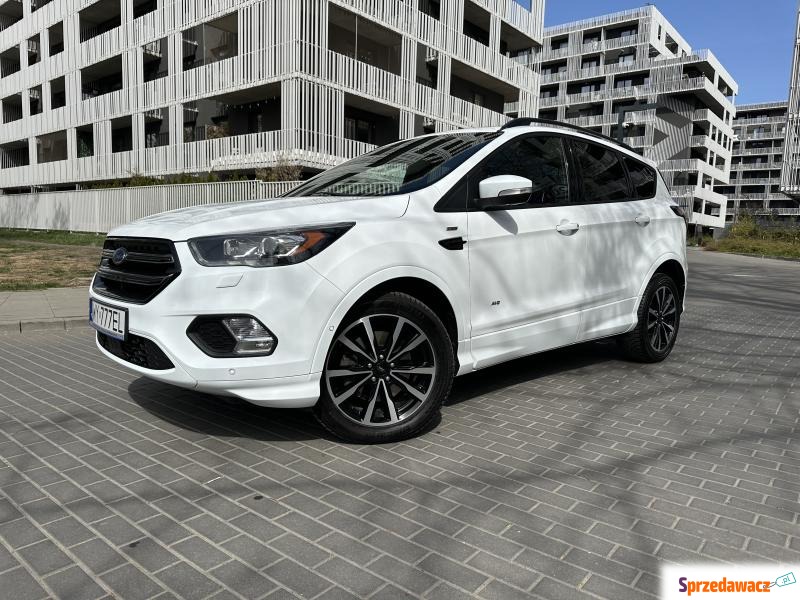 Ford Kuga  Terenowy 2017,  1.5 benzyna, automat - Na sprzedaż za 62 000 zł - Warszawa