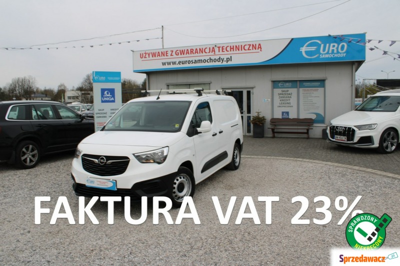 Opel Combo 2020,  1.2 benzyna - Na sprzedaż za 42 900 zł - Warszawa