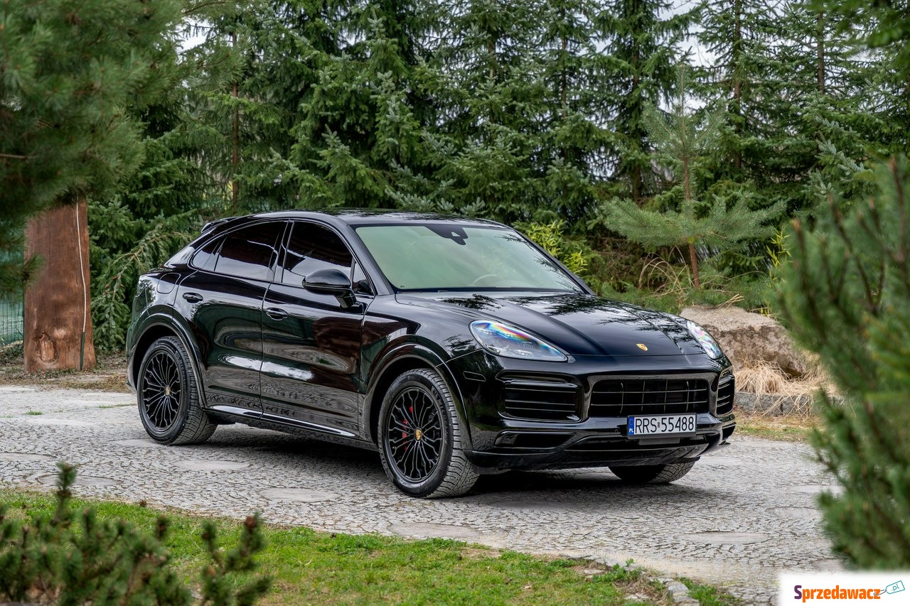 Porsche Cayenne 2022