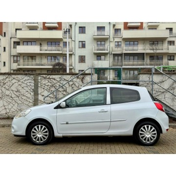 Renault Clio  Hatchback 2010,  1.5 diesel - Na sprzedaż za 8 400,00 zł - Tarnowskie Góry - zdjęcie 11