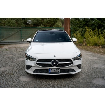 Mercedes - Benz CLA-klasa  Sedan/Limuzyna 2021,  2.0 benzyna, automat - Na sprzedaż za 109 777 zł - Ropczyce - zdjęcie 5