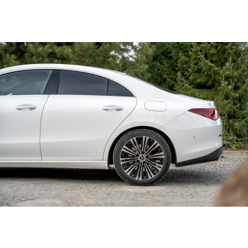 Mercedes - Benz CLA-klasa  Sedan/Limuzyna 2021,  2.0 benzyna, automat - Na sprzedaż za 109 777 zł - Ropczyce - zdjęcie 9