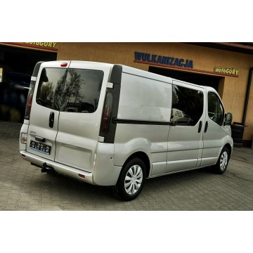 Opel Vivaro 2005,  1.9 diesel - Na sprzedaż za 21 900 zł - Płock - zdjęcie 5