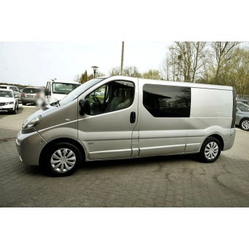 Opel Vivaro 2005,  1.9 diesel - Na sprzedaż za 21 900 zł - Płock - zdjęcie 6