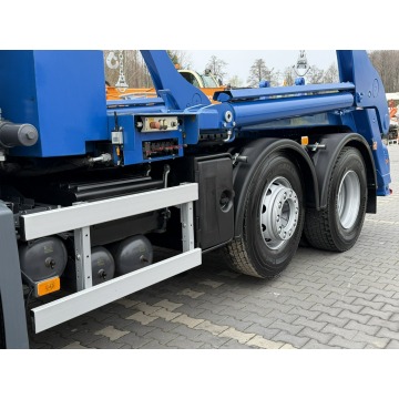 Volvo  2012,  12.8 diesel, automat - Na sprzedaż za 170 970 zł - Widełki - zdjęcie 10