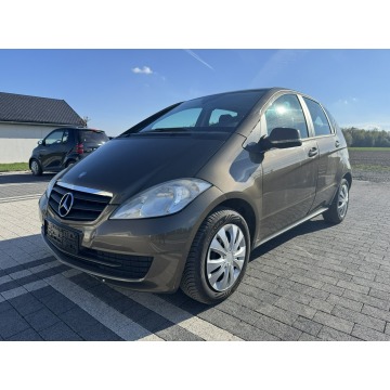 Mercedes A 160 - Zadbany*Ładny kolor*Klimatyzacja*Nawigacja*Multifunkcja