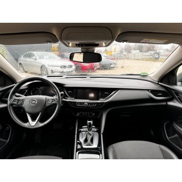 Opel Insignia  Kombi 2017,  2.0 diesel, automat - Na sprzedaż za 49 900 zł - Michałowice-Wieś - zdjęcie 11