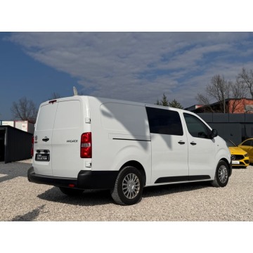 Toyota ProAce  Minivan/Van 2023,  2.0 diesel, automat - Na sprzedaż za 97 500 zł - Michałowice-Wieś - zdjęcie 4