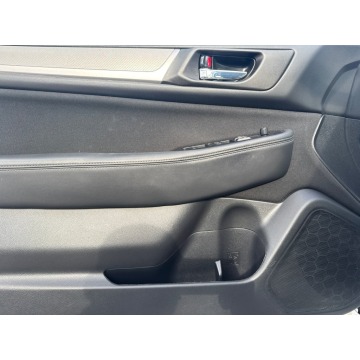 Subaru Legacy  Sedan/Limuzyna 2018,  2.5 benzyna+LPG, automat - Na sprzedaż za 57 000 zł - Michałowice-Wieś - zdjęcie 11