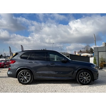 BMW X5  SUV 2020,  4.4 benzyna, automat - Na sprzedaż za 199 900 zł - Michałowice-Wieś - zdjęcie 5