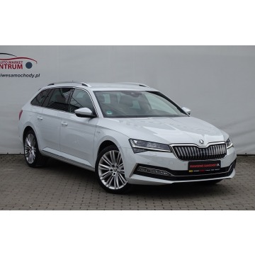 Skoda Superb  Kombi 2021,  1.4 hybryda, automat - Na sprzedaż za 94 900 zł - Mielec - zdjęcie 4