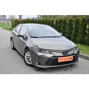 Toyota Corolla  Sedan/Limuzyna 2022,  1.8 hybryda, automat - Na sprzedaż za 70 999 zł - Balice - zdjęcie 2