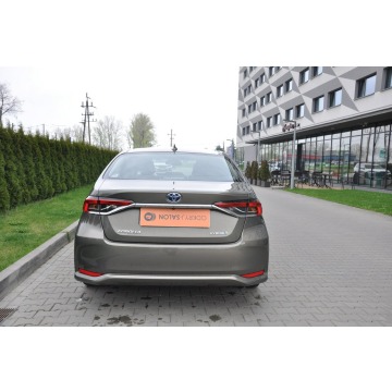 Toyota Corolla  Sedan/Limuzyna 2022,  1.8 hybryda, automat - Na sprzedaż za 70 999 zł - Balice - zdjęcie 8