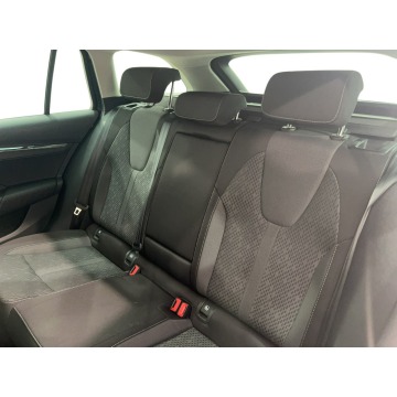 Skoda Octavia  Kombi 2024,  1.5 benzyna, automat - Na sprzedaż za 84 300 zł - Warszawa - zdjęcie 12