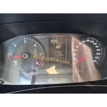Volkswagen Transporter  Bus 2017,  2.0 diesel - Na sprzedaż za 61 499 zł - Kutno - zdjęcie 11