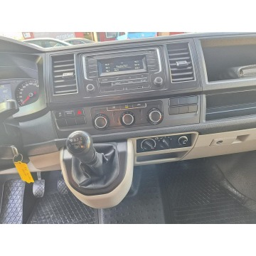 Volkswagen Transporter  Bus 2017,  2.0 diesel - Na sprzedaż za 61 499 zł - Kutno - zdjęcie 10