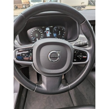Volvo V90  Kombi 2017,  2.0 diesel, automat - Na sprzedaż za 74 899 zł - Kraków - zdjęcie 9