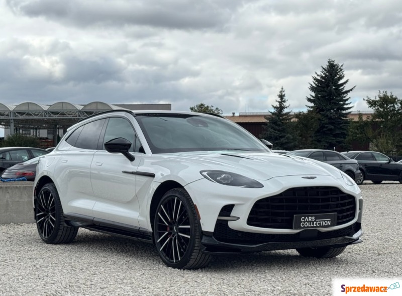 Aston Martin DBX  SUV 2022,  4.0 benzyna, automat - Na sprzedaż za 690 000 zł - Michałowice-Wieś
