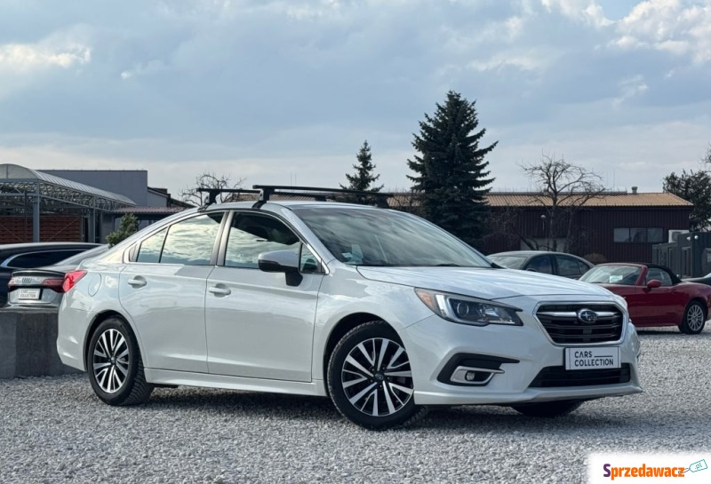 Subaru Legacy  Sedan/Limuzyna 2018,  2.5 benzyna+LPG, automat - Na sprzedaż za 57 000 zł - Michałowice-Wieś