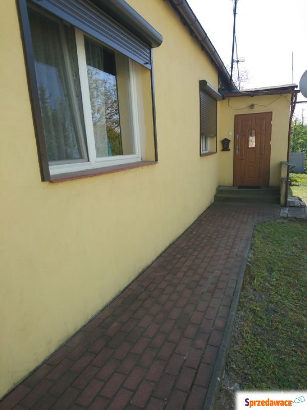 Sprzedam dom Wągrowiec -  wolnostojący parterowy,  pow.  43 m2,  działka:   206 m2