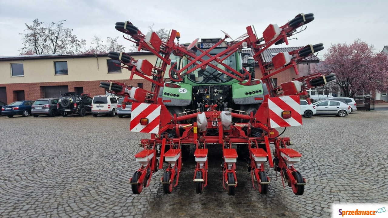 Siewnik Kverneland Acord 12 rzędowy
