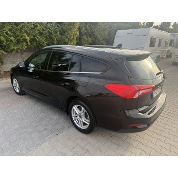 Ford Focus  Kombi 2020,  1.5 diesel, automat - Na sprzedaż za 38 900 zł - Zielona Łąka - zdjęcie 4