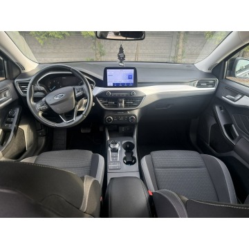 Ford Focus  Kombi 2020,  1.5 diesel, automat - Na sprzedaż za 38 900 zł - Zielona Łąka - zdjęcie 8