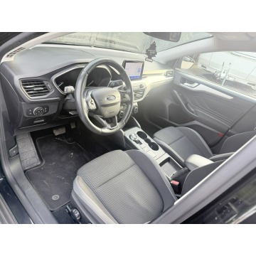 Ford Focus  Kombi 2020,  1.5 diesel, automat - Na sprzedaż za 38 900 zł - Zielona Łąka - zdjęcie 9