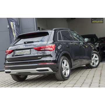 Audi Q3  SUV 2022,  1.5 benzyna, automat - Na sprzedaż za 87 899 zł - Dębogórze - zdjęcie 5