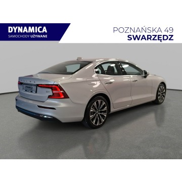 Volvo S60  Sedan/Limuzyna 2022,  2.0 benzyna, automat - Na sprzedaż za 131 300 zł - Swarzędz - zdjęcie 7