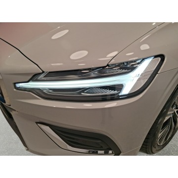 Volvo S60  Sedan/Limuzyna 2022,  2.0 benzyna, automat - Na sprzedaż za 131 300 zł - Swarzędz - zdjęcie 9