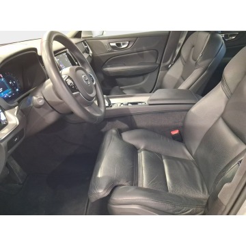 Volvo S60  Sedan/Limuzyna 2022,  2.0 benzyna, automat - Na sprzedaż za 131 300 zł - Swarzędz - zdjęcie 12