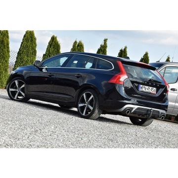 Volvo V60 2018,  2.0 diesel - Na sprzedaż za 45 900 zł - Nowe Kucice - zdjęcie 3