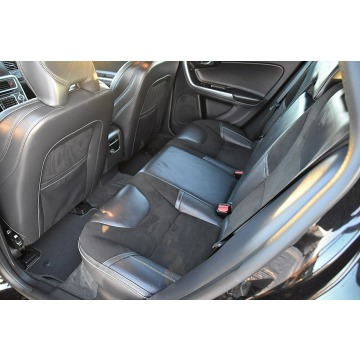 Volvo V60 2018,  2.0 diesel - Na sprzedaż za 45 900 zł - Nowe Kucice - zdjęcie 7