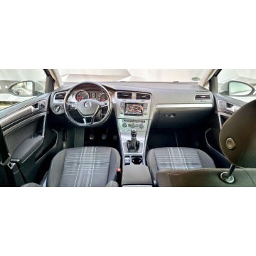 Volkswagen Golf  Kombi 2015,  1.6 - Na sprzedaż za 36 990 zł - Wałbrzych - zdjęcie 8