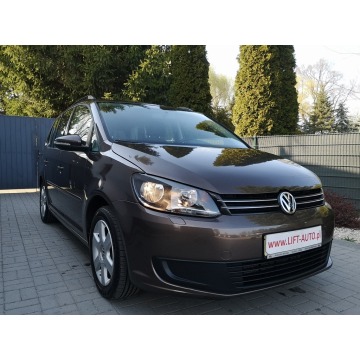 Volkswagen Touran 2011,  1.6 diesel - Na sprzedaż za 26 900 zł - Strzegom - zdjęcie 3
