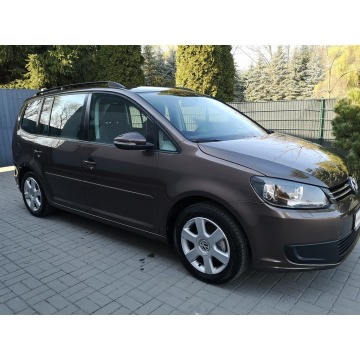Volkswagen Touran 2011,  1.6 diesel - Na sprzedaż za 26 900 zł - Strzegom - zdjęcie 4