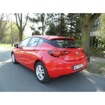 Opel Astra  Hatchback 2018,  1.4 benzyna, automat - Na sprzedaż za 41 900 zł - Łódź - zdjęcie 4