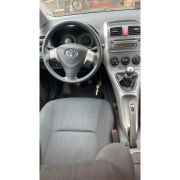 Toyota Auris  Hatchback 2008,  1.6 benzyna - Na sprzedaż za 15 500 zł - Wąchock - zdjęcie 10