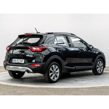 Kia Stonic  Hatchback 2024,  1.0 benzyna, automat - Na sprzedaż za 69 900 zł - Poznań - zdjęcie 2