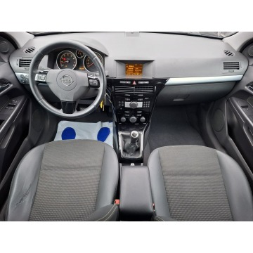 Opel Astra  Coupe/Sportowy 2009,  1.8 benzyna - Na sprzedaż za 13 900 zł - Lublin - zdjęcie 11