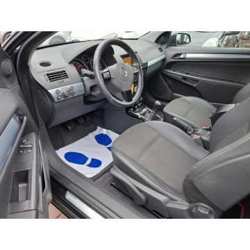 Opel Astra  Coupe/Sportowy 2009,  1.8 benzyna - Na sprzedaż za 13 900 zł - Lublin - zdjęcie 7