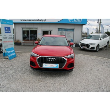 Audi Q3  SUV 2021,  2.0 diesel, automat - Na sprzedaż za 72 900 zł - Warszawa - zdjęcie 3