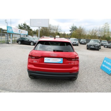 Audi Q3  SUV 2021,  2.0 diesel, automat - Na sprzedaż za 72 900 zł - Warszawa - zdjęcie 7